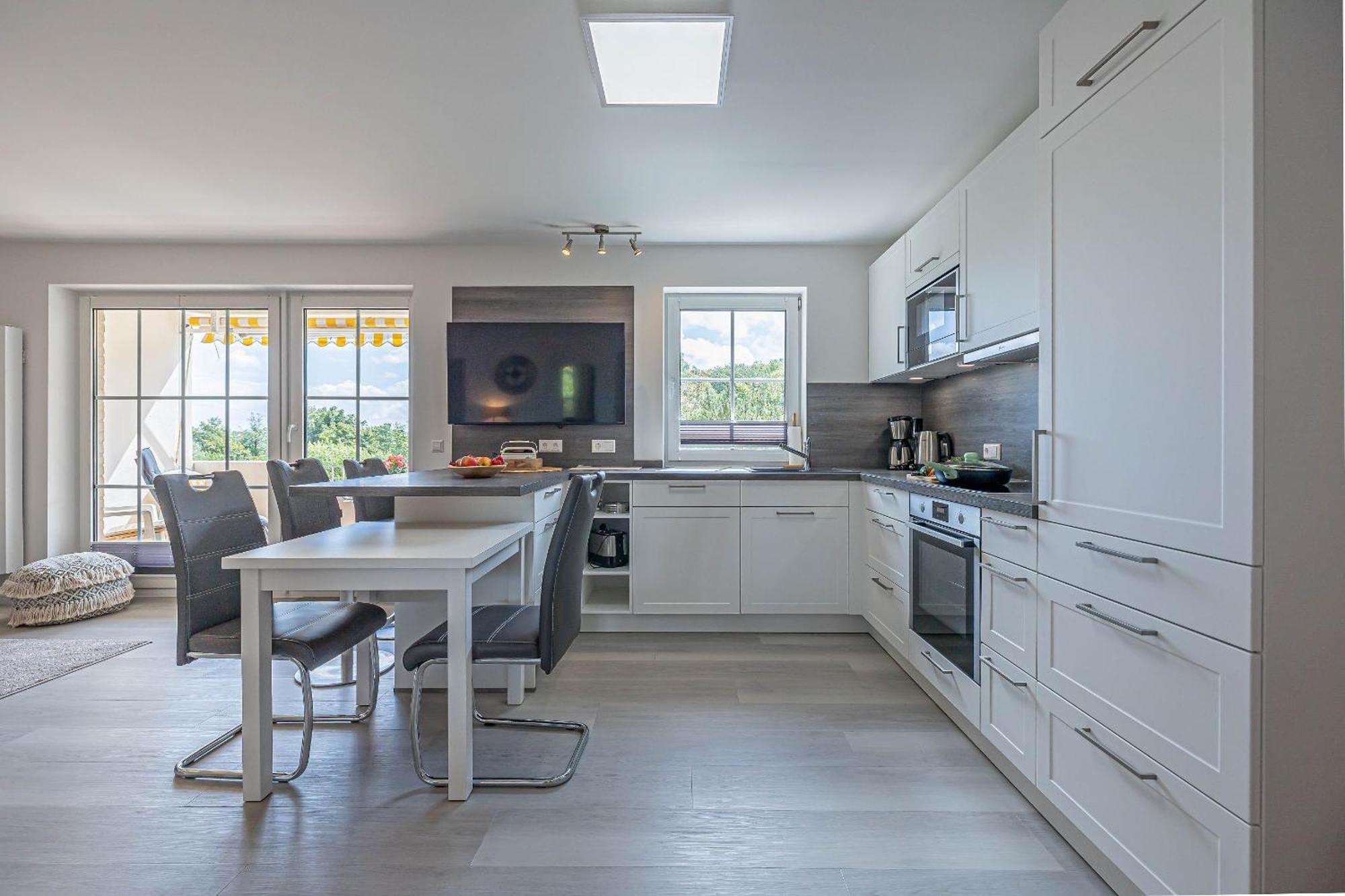 האריסלי Fewo1846 - Strandresidenz Wassersleben Suedblick App 689 - Komfortables Apartment Mit Balkon Und Meerblick מראה חיצוני תמונה